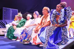 ✊🏿E-quando-o-sol-se-despediu-a-forca-espiritual-se-reacendeu-na-Missa-dos-Quilombos-que-emo-1