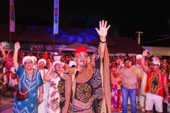 ✊🏿E-quando-o-sol-se-despediu-a-forca-espiritual-se-reacendeu-na-Missa-dos-Quilombos-que-emo-15