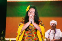 ✊🏿E-quando-o-sol-se-despediu-a-forca-espiritual-se-reacendeu-na-Missa-dos-Quilombos-que-emo-3